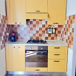Lejlighed Grande Con Terrazza Panoramica A 500mt Dal Mare *