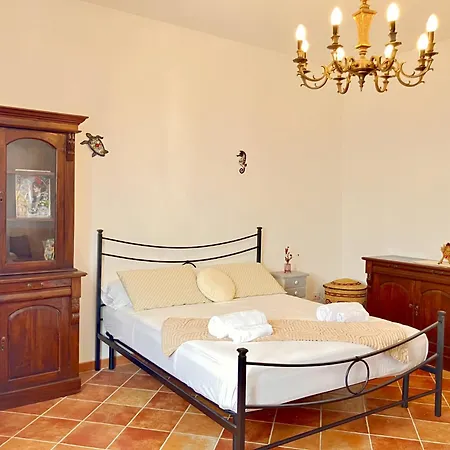 Grande Con Terrazza Panoramica A 500mt Dal Mare